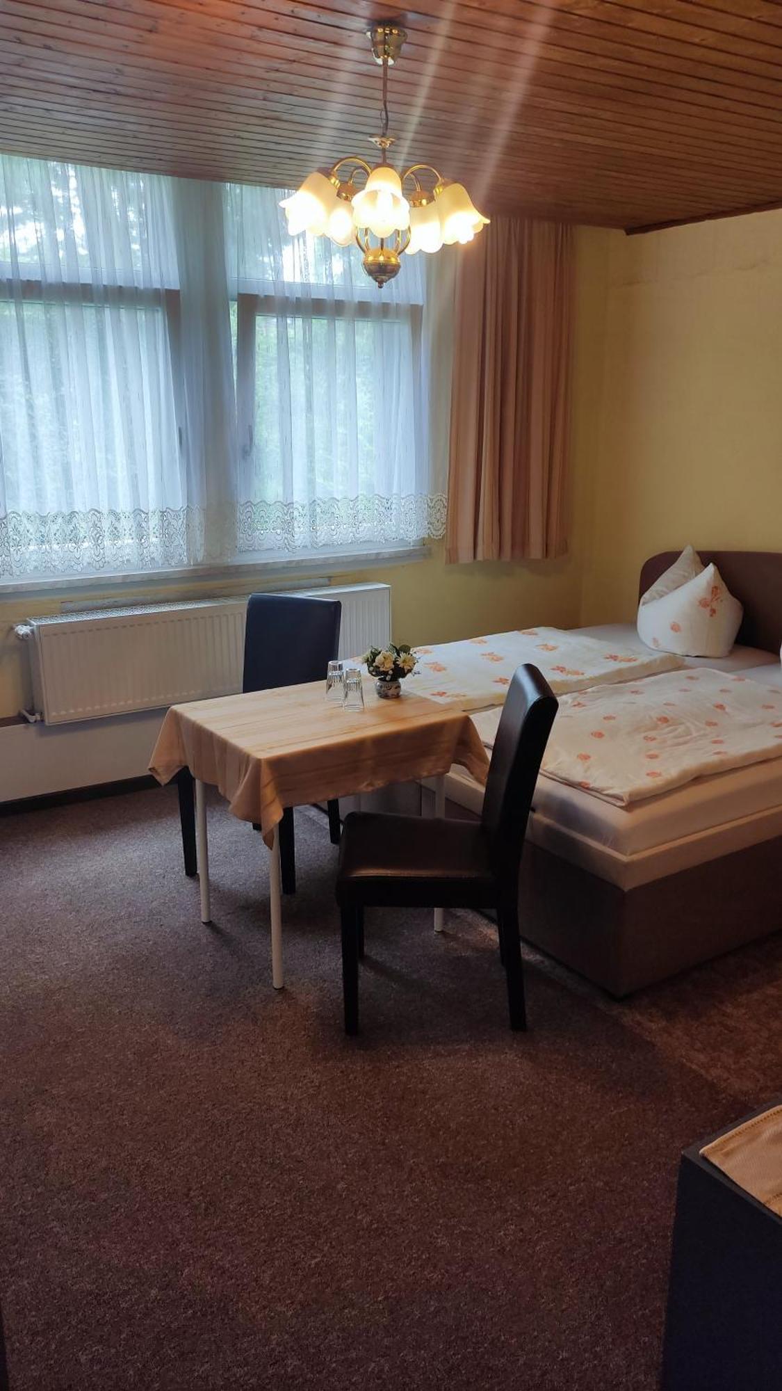 Pension Fischer Plauen Chambre photo